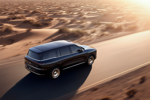 33.69万元起，上汽旗舰?智己LS9正式开启预售 以全球巅峰科技，颠覆30万级大六座SUV格局